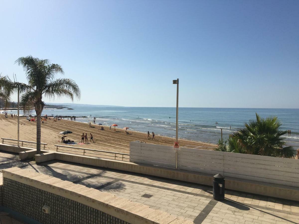 L'Onda Bed & Breakfast Marina di Ragusa Dış mekan fotoğraf
