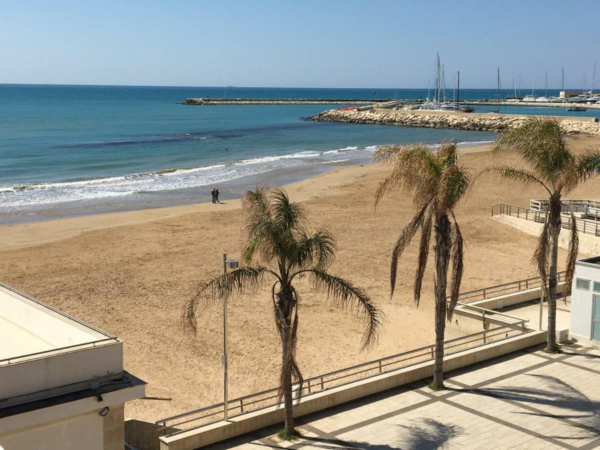 L'Onda Bed & Breakfast Marina di Ragusa Dış mekan fotoğraf