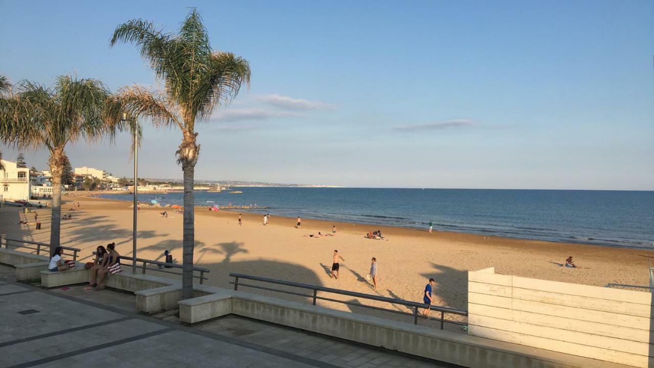 L'Onda Bed & Breakfast Marina di Ragusa Dış mekan fotoğraf